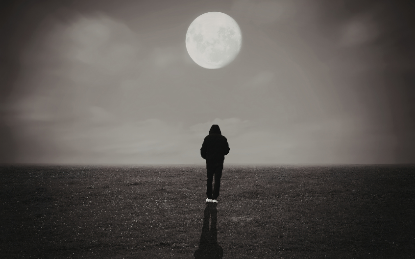 Standing Strong Between Your Roots and Your Destiny – Full Moon in Capricorn on June 29, 2026